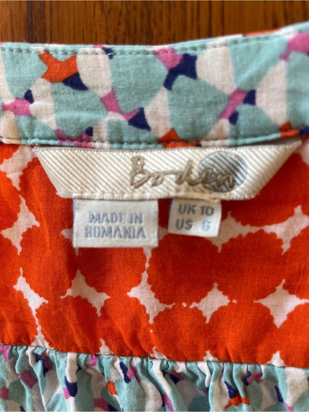 Boden Blue Patterned and Orange Colorblock Sleeveless V-Neck Top - Picture 6 of 7